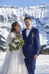photo couple mariage à la montagne